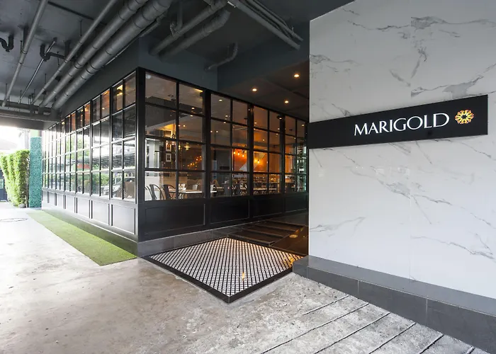 ホテル Marigold Sukhumvit - Free Shuttle To Bts Bearing Station 4*