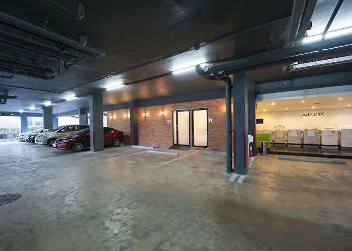 ホテル Marigold Sukhumvit - Free Shuttle To Bts Bearing Station 4*