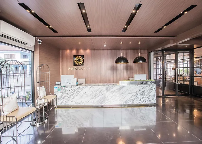 Marigold Sukhumvit - Free Shuttle To Bts Bearing Station 4*