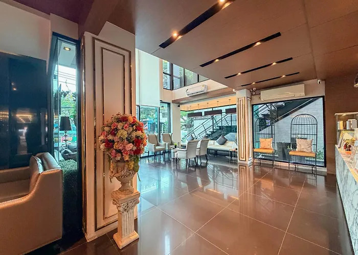 Marigold Sukhumvit - Free Shuttle To Bts Bearing Station