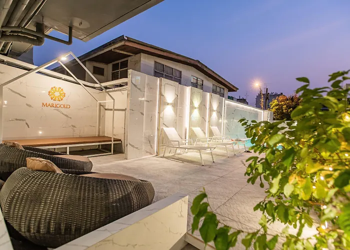 Marigold Sukhumvit - Free Shuttle To Bts Bearing Station